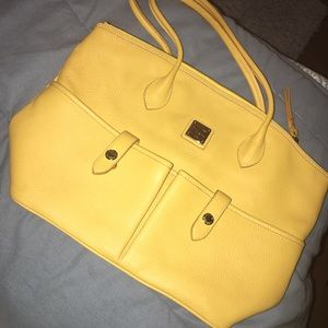 Dooney and bourke tote